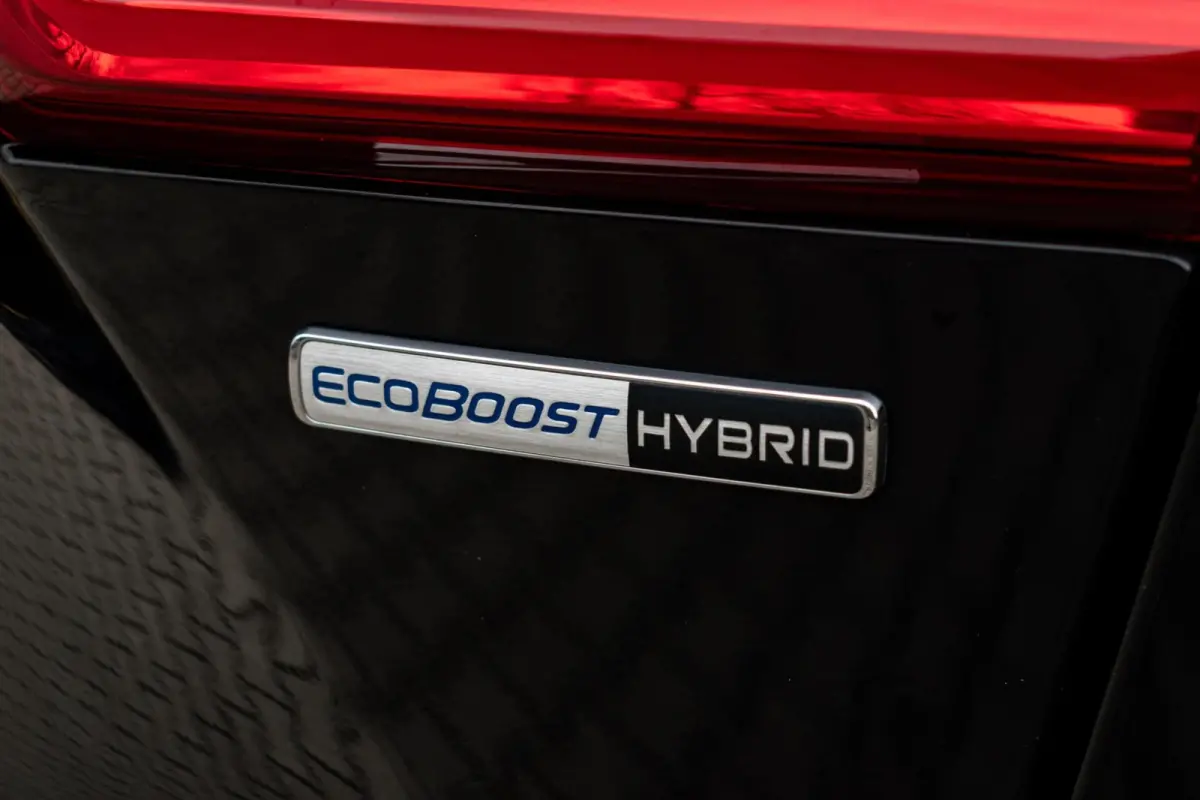 1.0 EcoBoost Hybrid ST Line X|CAMERA|CLIMATE|NAVI|CARPLAY|PDC