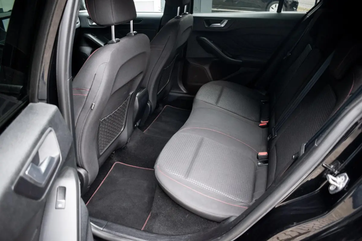 1.0 EcoBoost Hybrid ST Line X |INCL. ONDERHOUD|CAMERA|CLIMATE|NAVI|CARPLAY|PDC