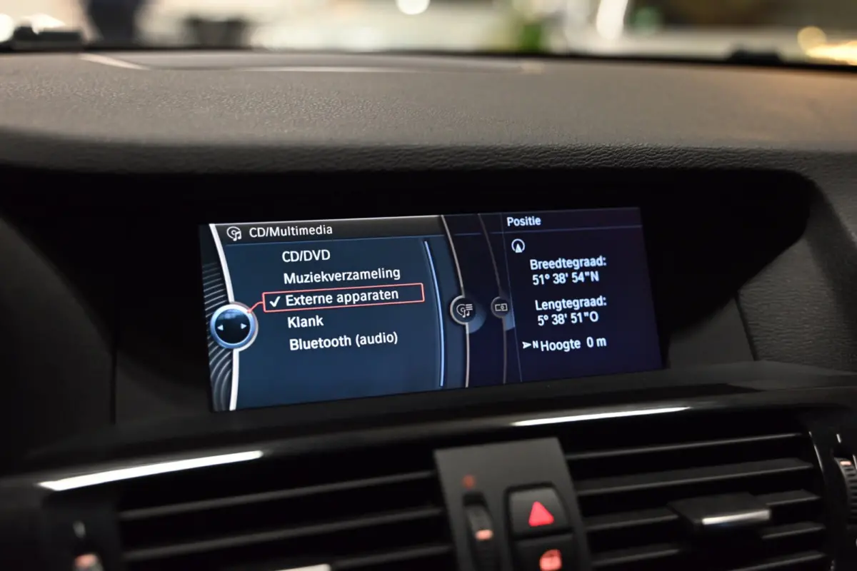 XDrive35i High Executive - Stuurverwarming - Achterbank Verwarmd - Xenon - Keyless Entry - Panoramadak - Navigatie Prof -