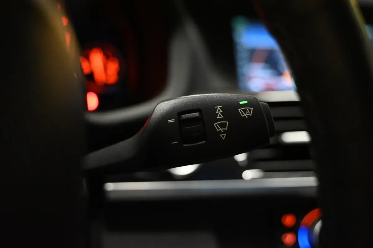 XDrive35i High Executive - Stuurverwarming - Achterbank Verwarmd - Xenon - Keyless Entry - Panoramadak - Navigatie Prof -