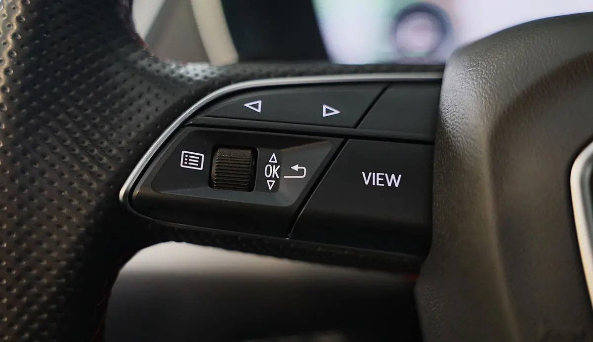 55 TFSI e Quattro SQ5 Look / Massage / 360 Camera / B & O / Lane Assist / Virtual Cockpit / Open Pano / Led / 22 Inch