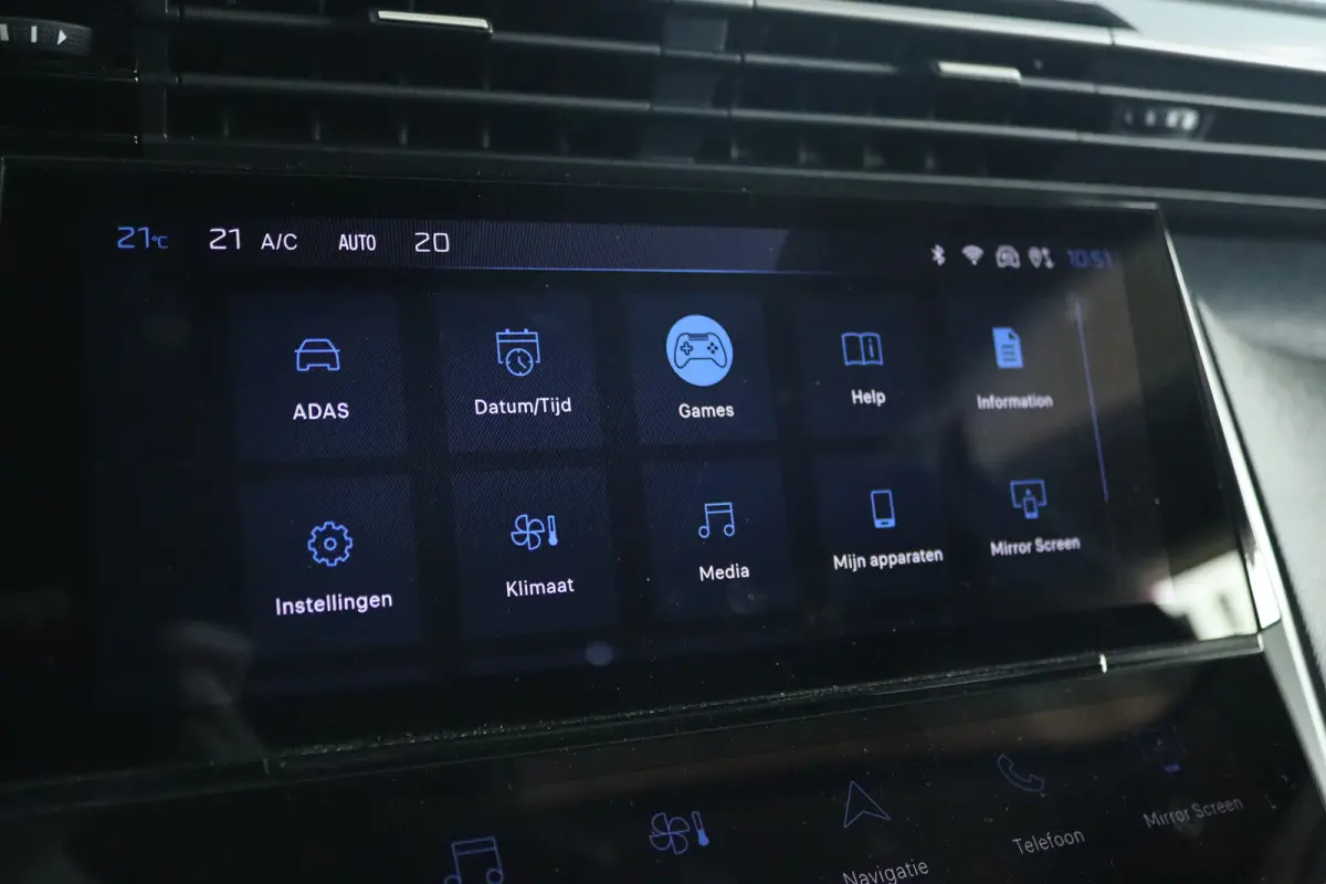 1.2 Hybrid 145 e-DCS6 Allure | Adapt. Cruise | 360 Camera | Navi | Carplay | LMV | LED | PDC | Climate