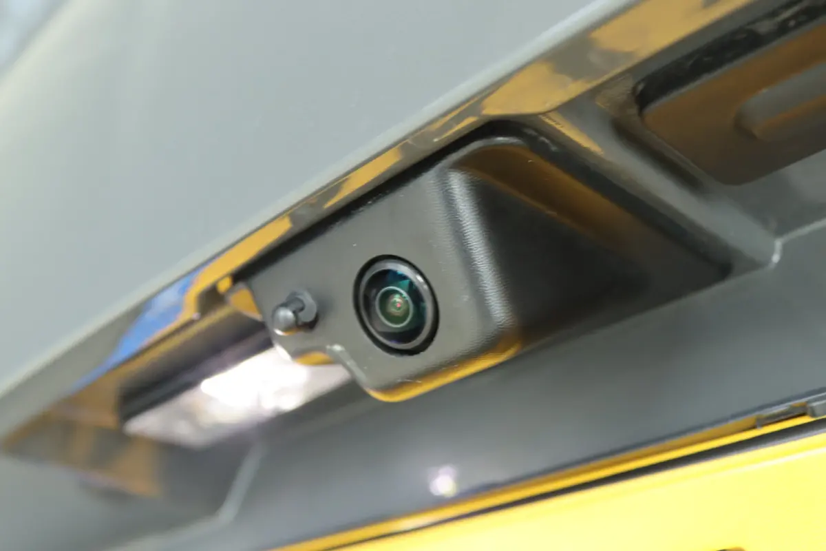 1.2 Hybrid 145 e-DCS6 Allure | Adapt. Cruise | 360 Camera | Navi | Carplay | LMV | LED | PDC | Climate