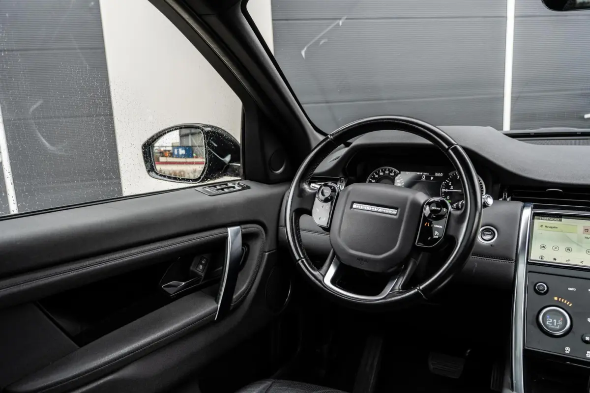 P300e 1.5 R-Dynamic HSE PANO VOL!