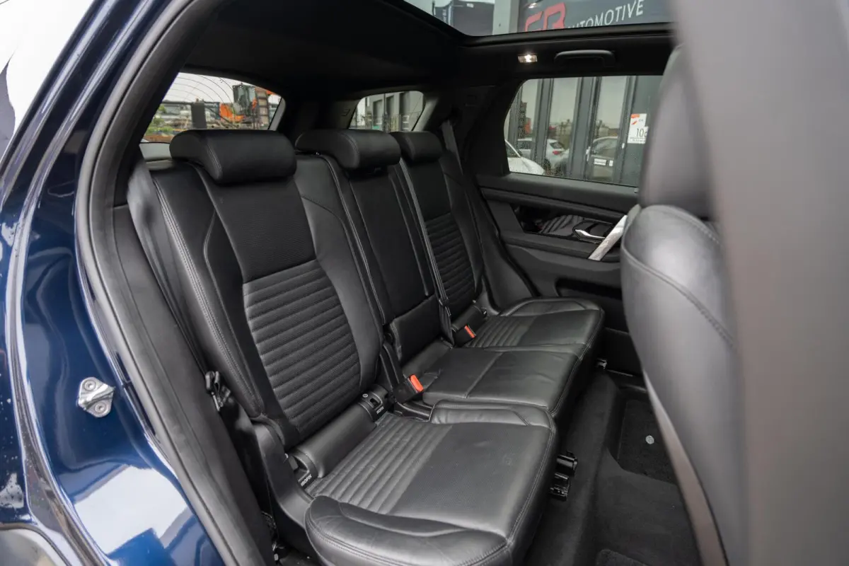P300e 1.5 R-Dynamic HSE PANO VOL!