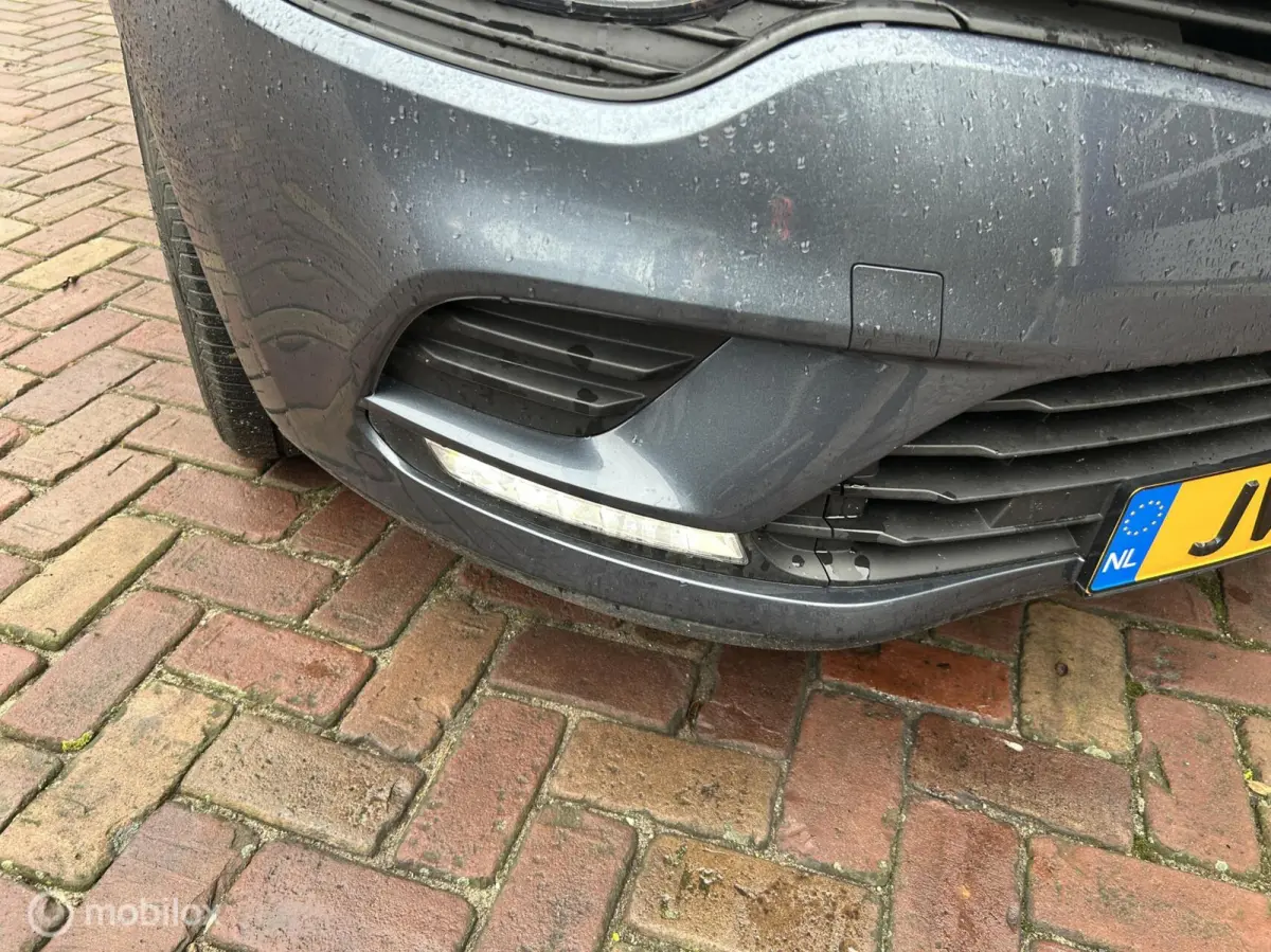 0.9 TCe Limited * AIRCO *