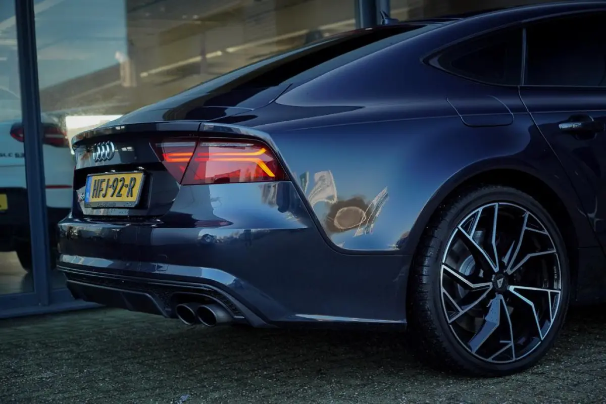 4.0 TFSI S7 quattro Pro Line Plus / Luchtvering / RS Stoelen