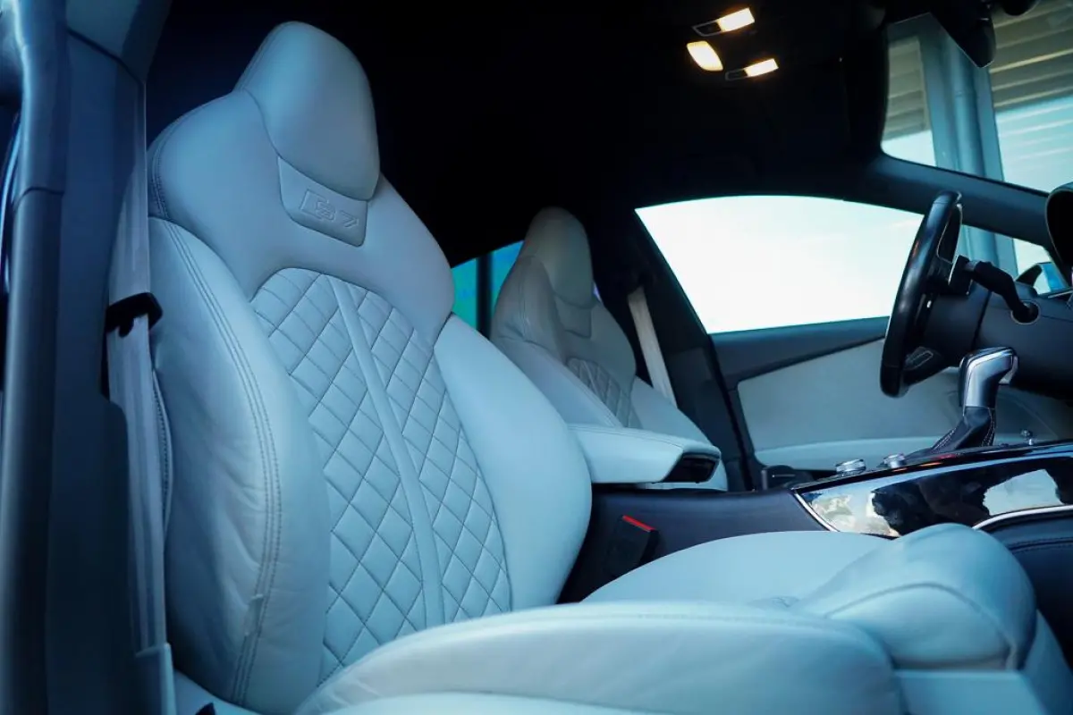 4.0 TFSI S7 quattro Pro Line Plus / Luchtvering / RS Stoelen