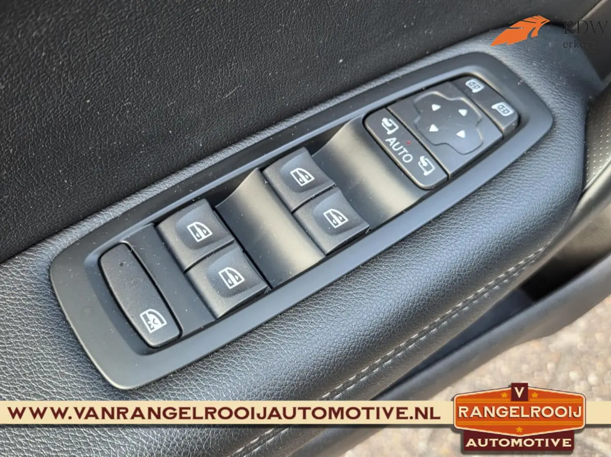 1.3 TCe 160 Bose, ACC, HUD, LED kopl., Bose audio