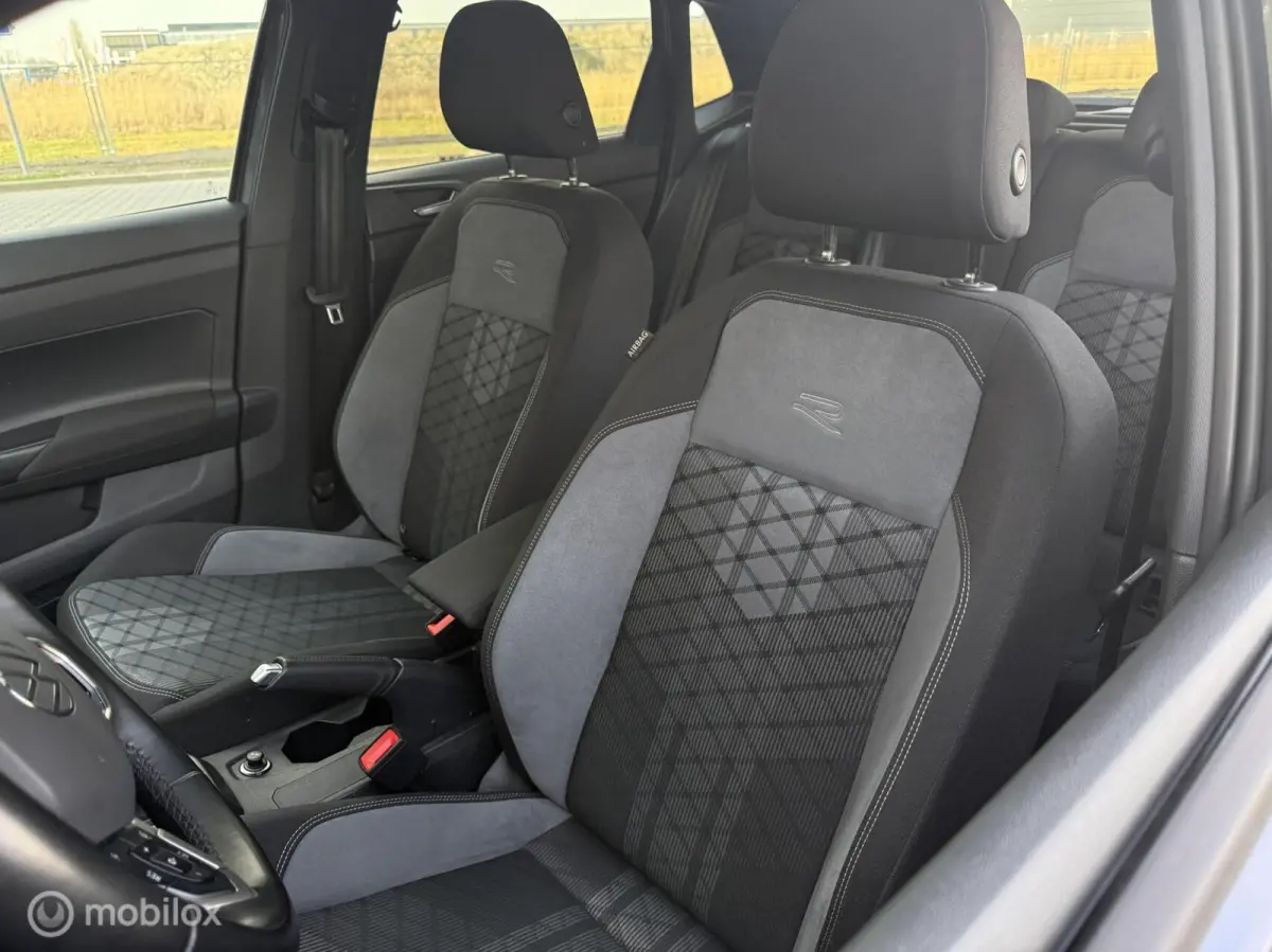 1.0 TSI R-Line Edition INCL BTW!!