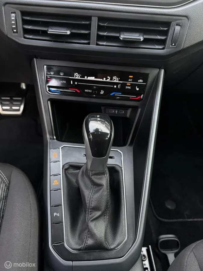 1.0 TSI R-Line Edition INCL BTW!!