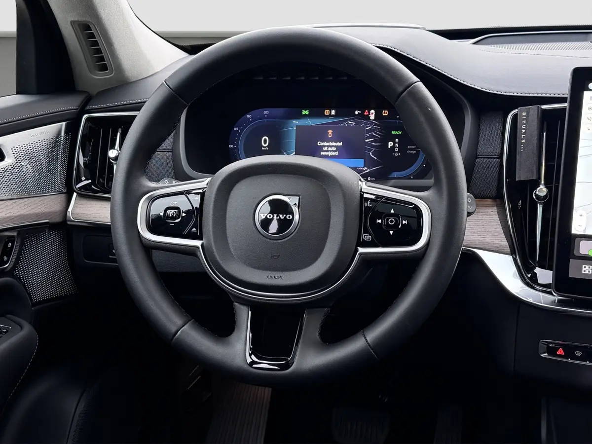 2.0 T8 Ultra Dark | Pano | Trekhaak | Bowers&Wilkins | Memory | 360 camera | Head Up | Plug-in hybrid AWD
