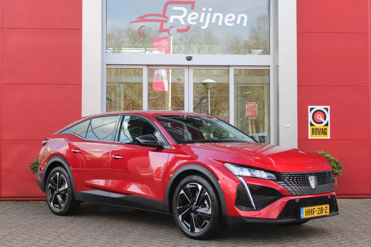 1.2 Hybrid 145PK ALLURE | ACHTERUITRIJ CAMERA | KEYLESS ENTRY/START | DRAADLOOS APPLE CARPLAY/ANDROID AUTO | DRAADLOOS TELEFOONLADEN | DAB+ RADIO | NAVIGATIE | ADAPTIVE CRUISE CONTROL | 19" 