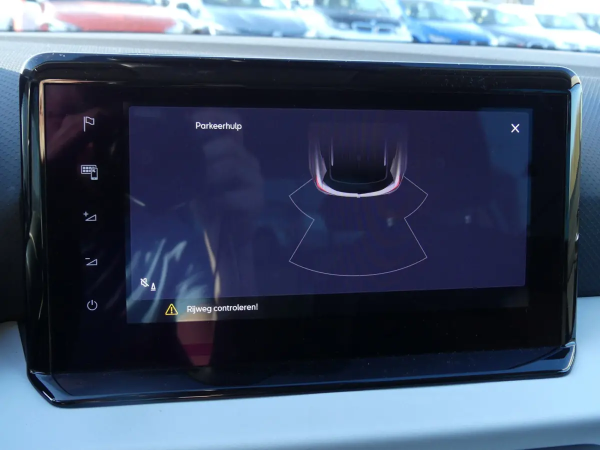 1.0 TSI Style Business Intense / Virtual / Stoelverwarming