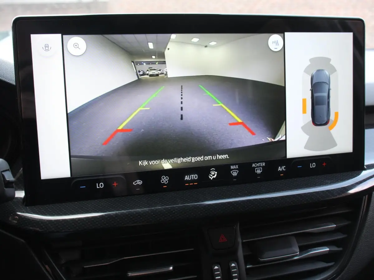 1.0 Focus 125 PK HB ST-Line Automaat Navigatie Climate control Cruise control Carplay/Android Auto LM velgen Parkeersensoren Led Matrix koplampen
