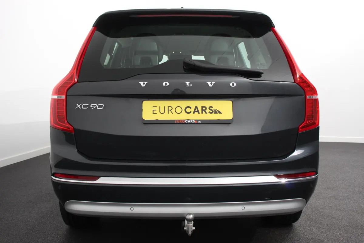 2.0 T8 Recharge AWD Inscription Expression Navigatie Apple Carplay/Android Auto Parkeersensoren Stoel- en stuurverwarming Adaptieve Cruise Control Virtual Cockpit Elektrisch inklapbare trekh