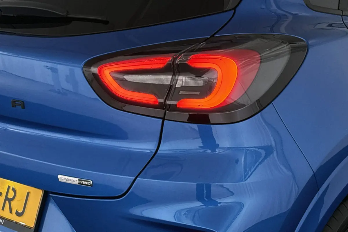 1.0 EcoBoost ST-Line Comfort & Winter Pack Getint Glas