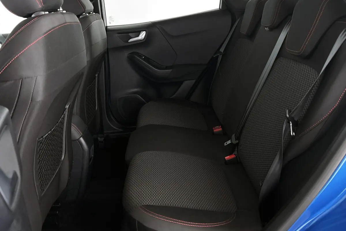 1.0 EcoBoost ST-Line Comfort & Winter Pack Getint Glas