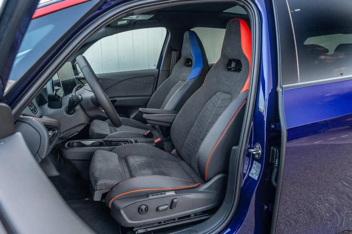 GTX 326pk Limited Edition 79 kWh | LMV 20'' | GTX Fire + Ice Pakket | Panoramadak