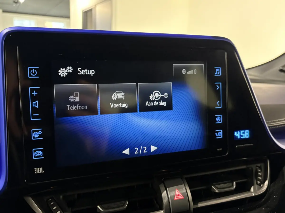 1.8 Hybrid Bi-Tone Plus |NL-Auto|ACC|JBL|PDC|Lane| Side Assist|Stoelverwarming|Camera|Winterpack|