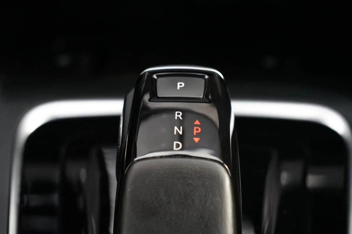 1.2 PureTech Blue Lease GT, aut. dis. v.v. trekh. veel opties