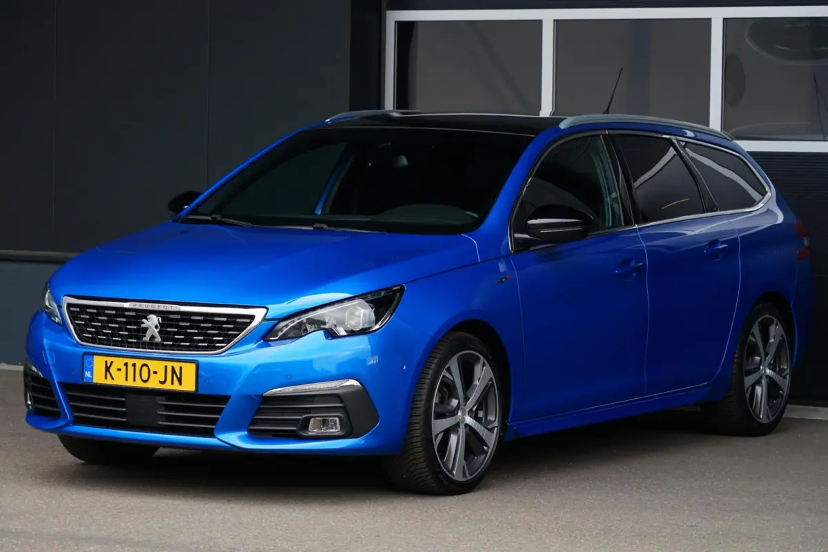 1.2 PureTech Blue Lease GT, aut. dis. v.v. trekh. veel opties