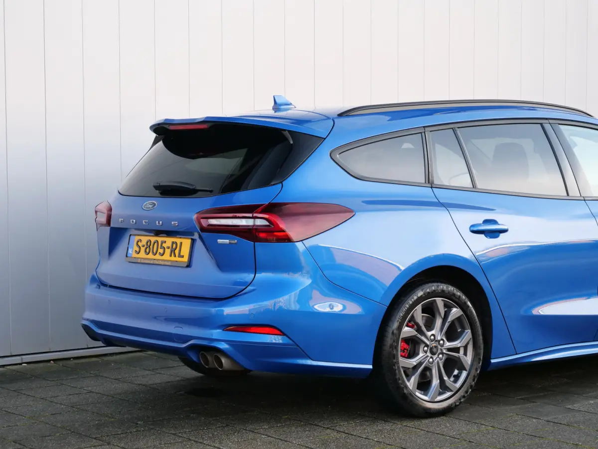 1.0 EcoBoost Hybrid ST Line Style 124 Pk Apple Carplay / DAB / Camera / Winterpakket
