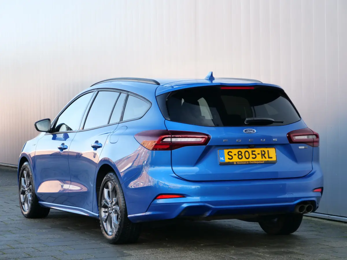 1.0 EcoBoost Hybrid ST Line Style 124 Pk Apple Carplay / DAB / Camera / Winterpakket