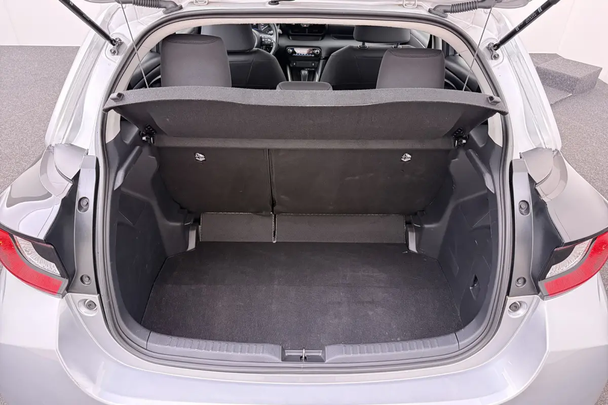 1.5 93 PK Aut. Centre-line Camera Stoelverw. Climate Carplay