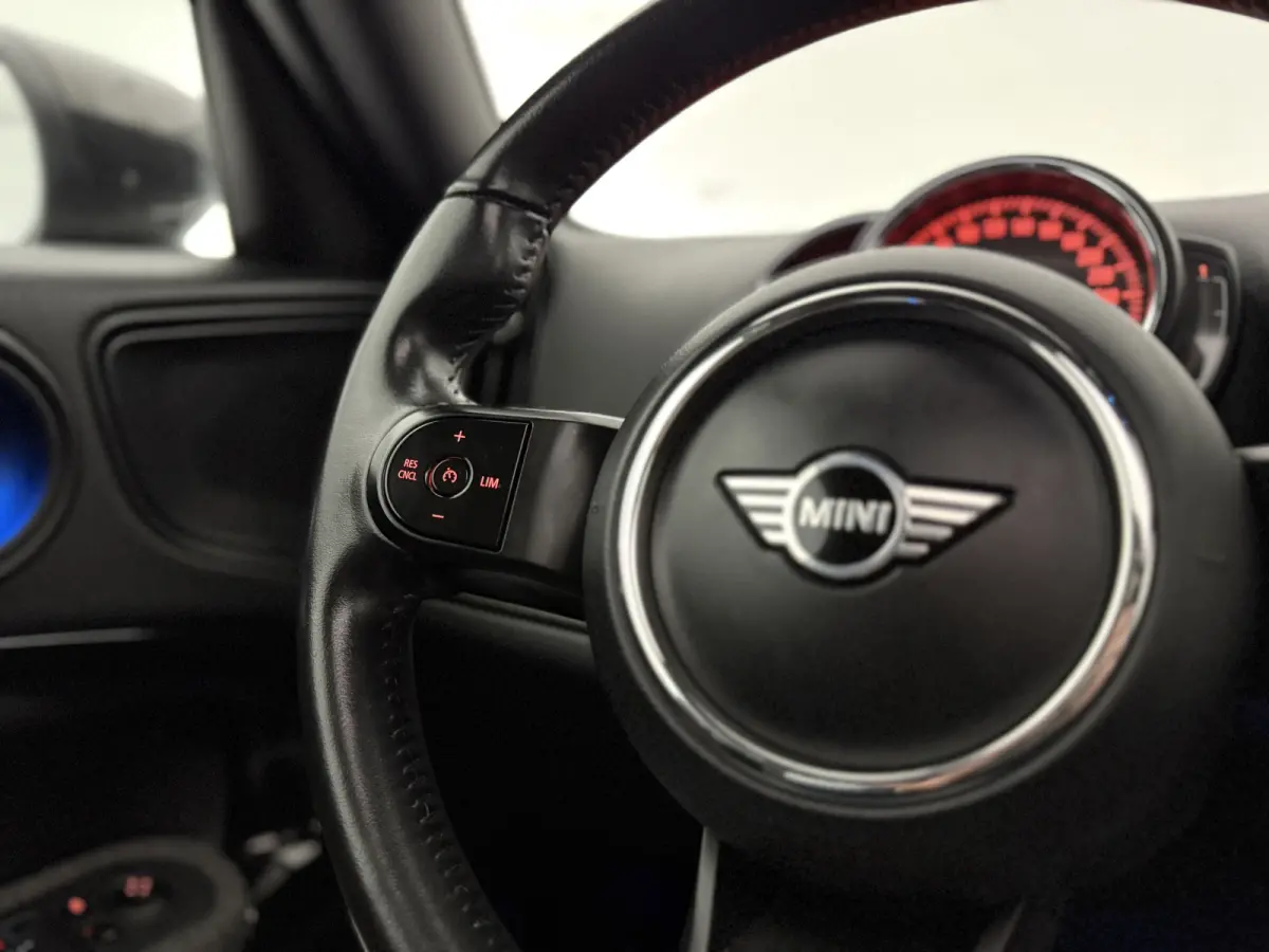 2.0 Cooper ALL4 Chili | Pano | Sfeer | Clima | Cruise | Carplay | Keyless | Parkeersens.