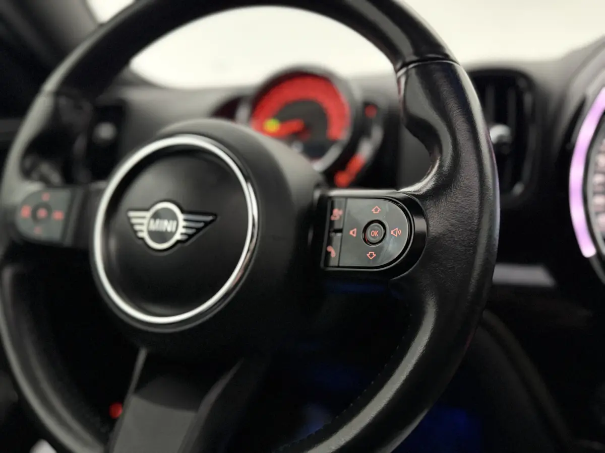 2.0 Cooper ALL4 Chili | Pano | Sfeer | Clima | Cruise | Carplay | Keyless | Parkeersens.