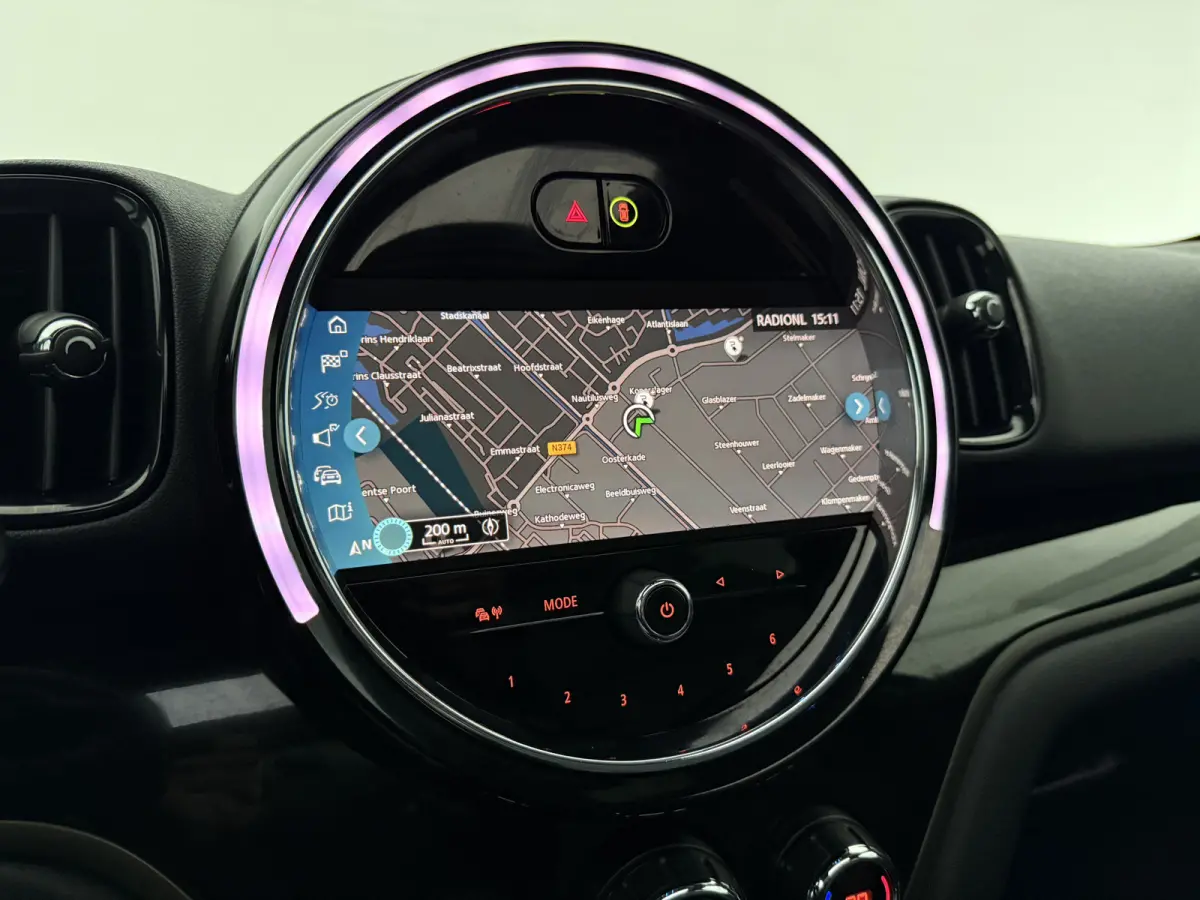 2.0 Cooper ALL4 Chili | Pano | Sfeer | Clima | Cruise | Carplay | Keyless | Parkeersens.