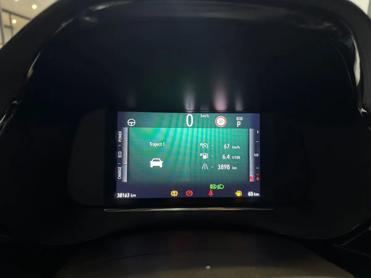 1.2 Turbo Hybrid GS (136Pk) GS Keyless Camera
