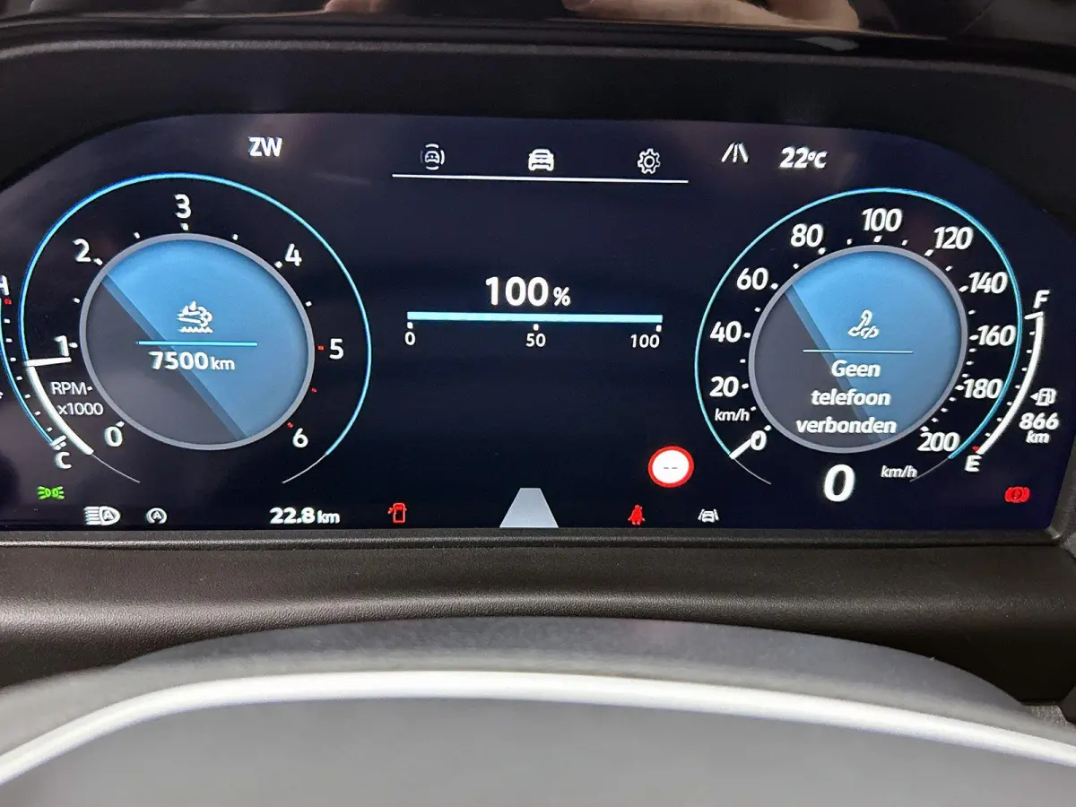 2.0 TDI L1H1 Life 110 PK | Airco | Multifunctioneel Stuurwiel | Achteruitrijcamera | Cruise Control | Apple/Android Carplay | Elektrisch Verstelbare Spiegels | Trekhaak |  Parkeersensoren Vo