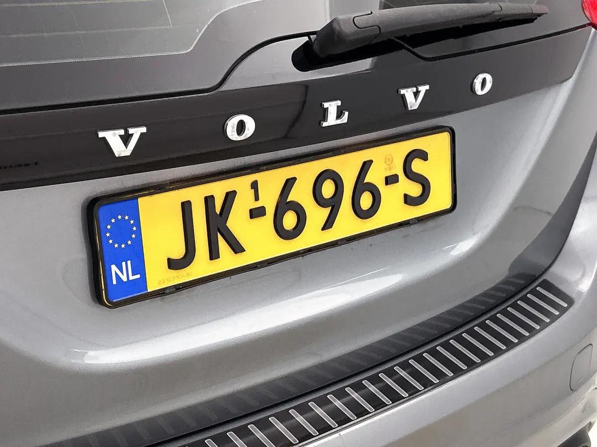 1.5 T3 R-Design (NL-auto, Goed OnderH, Trekhaak, Navi, StoelV, Parkeersensoren, Etc)