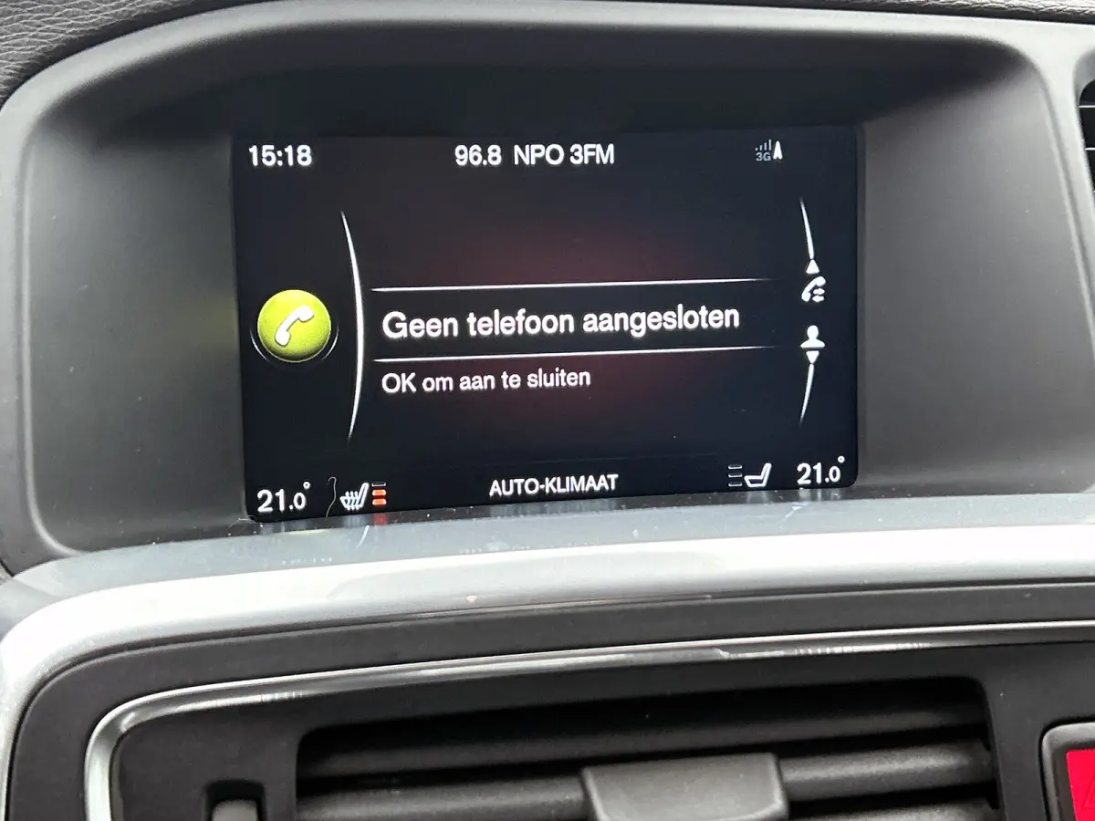 1.5 T3 R-Design (NL-auto, Goed OnderH, Trekhaak, Navi, StoelV, Parkeersensoren, Etc)