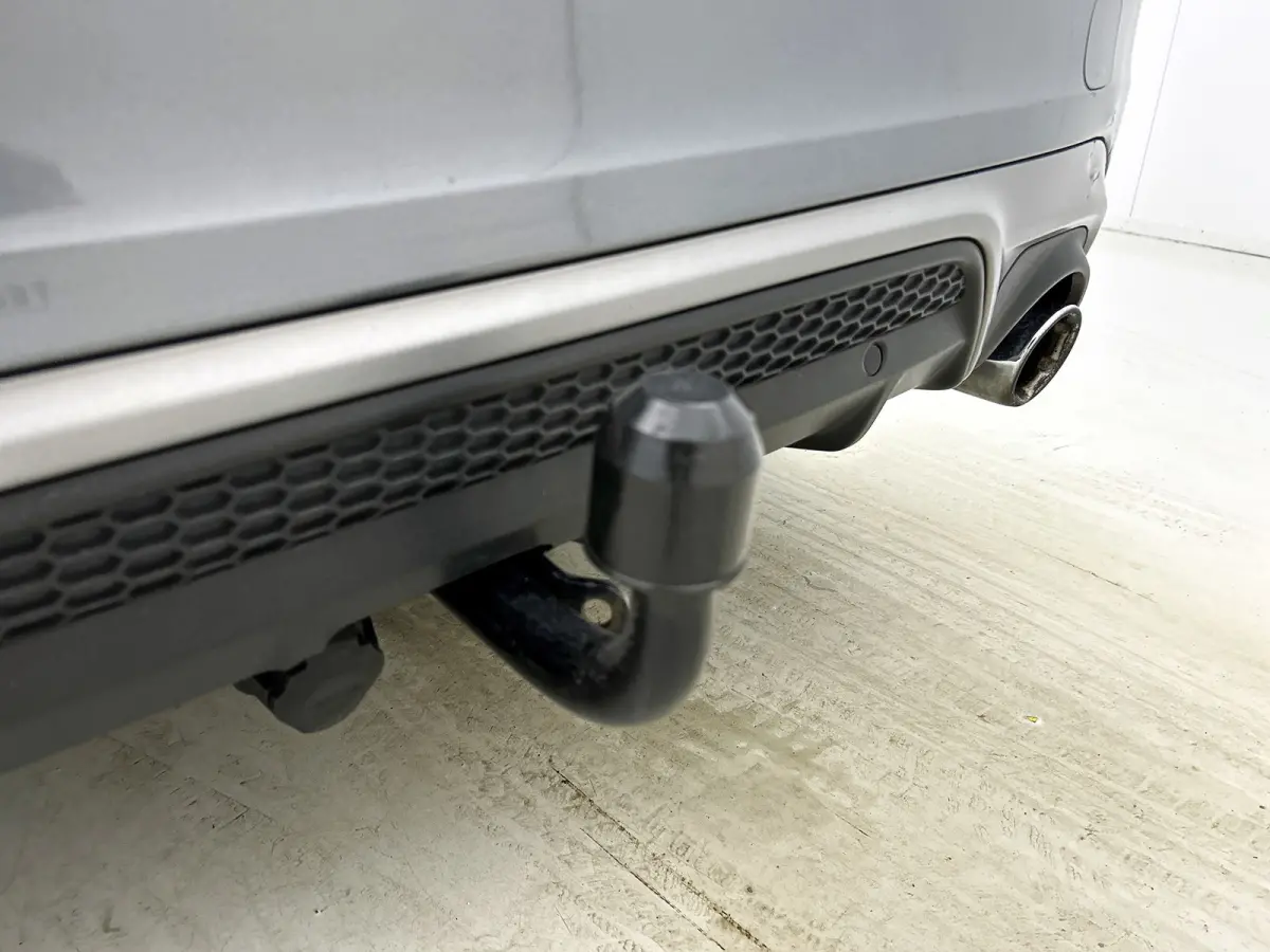 1.5 T3 R-Design (NL-auto, Goed OnderH, Trekhaak, Navi, StoelV, Parkeersensoren, Etc)