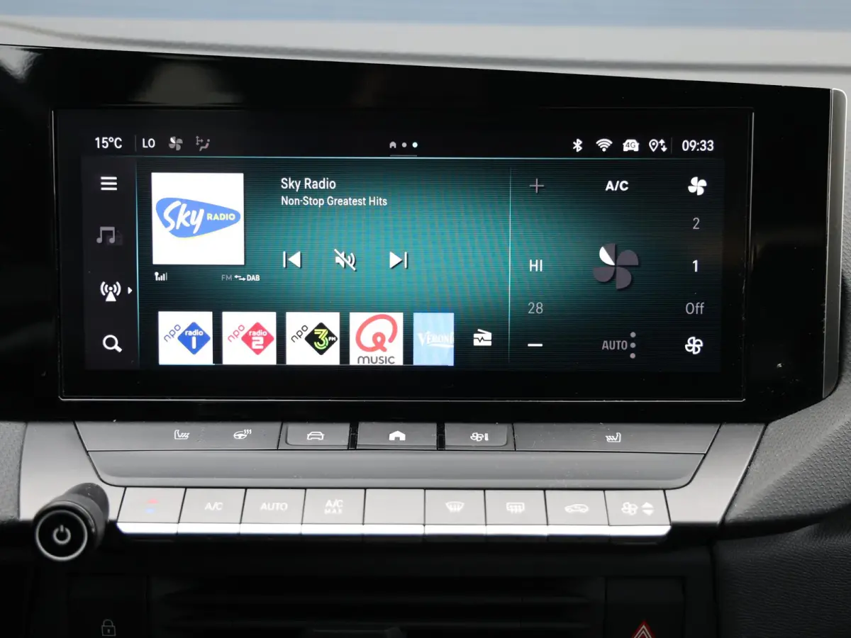 1.2 110pk Business Edition Camera | Stoelverwaming +Stuur | Navigatie | Trekhaak | Apple Carplay & Android Auto | Private-lease 464 p/m