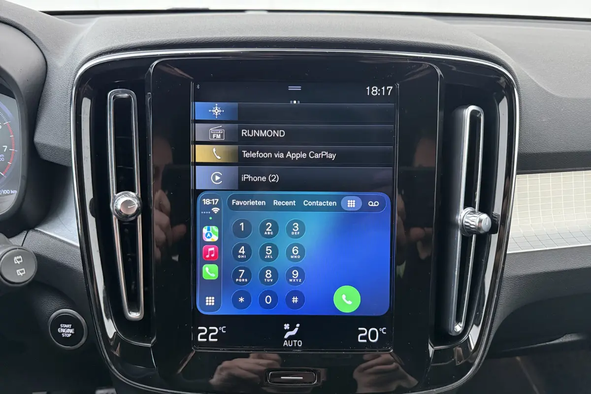 130 PK Business Plus Carplay Camera Dodehoek 19' LMV