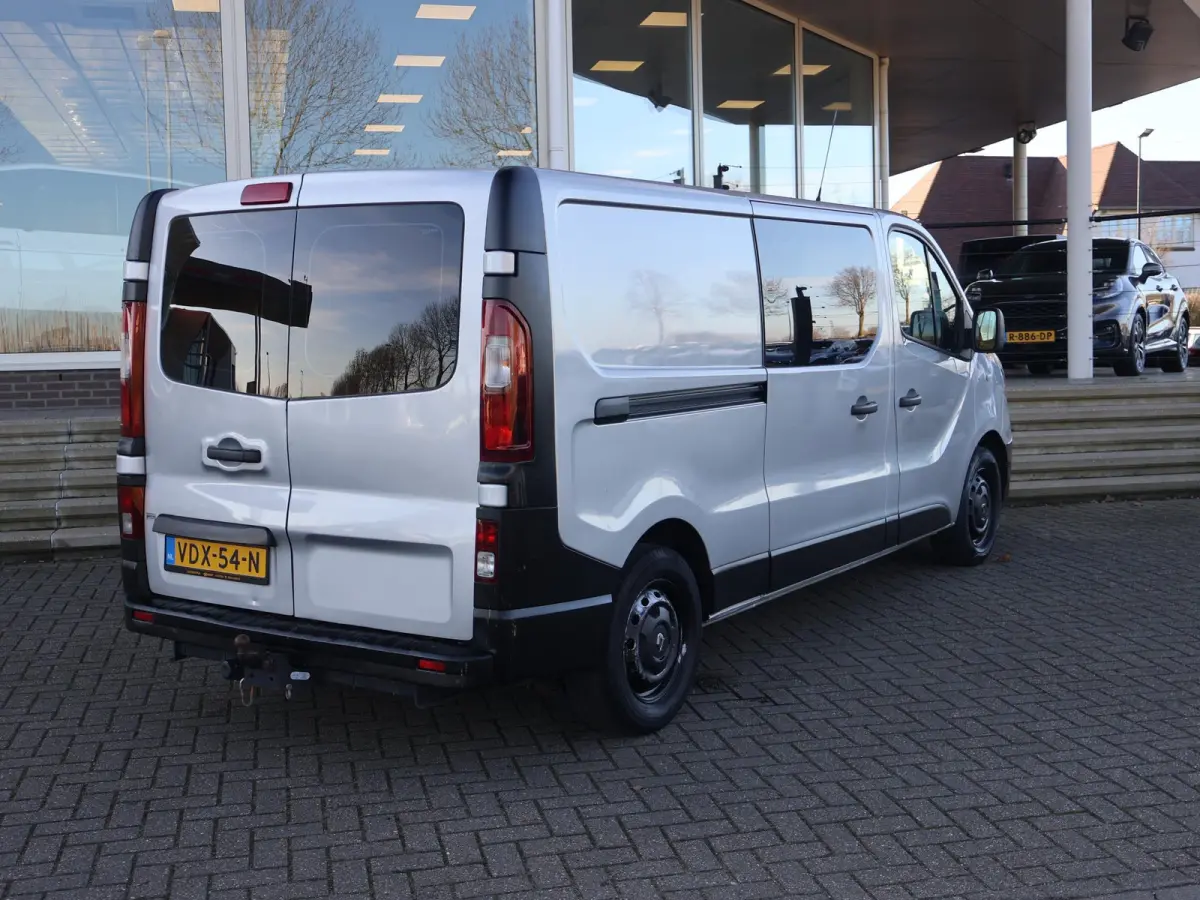 1.6 dCi T29 L2H1 DUBBEL CABINE + TREKHAAK 2000 KG | NAVIGATIE | CRUISE CONTROL | AIRCO