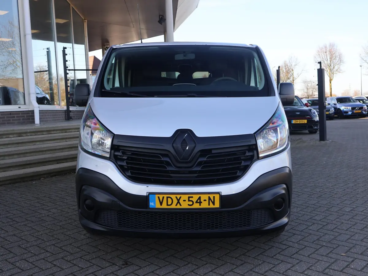 1.6 dCi T29 L2H1 DUBBEL CABINE + TREKHAAK 2000 KG | NAVIGATIE | CRUISE CONTROL | AIRCO