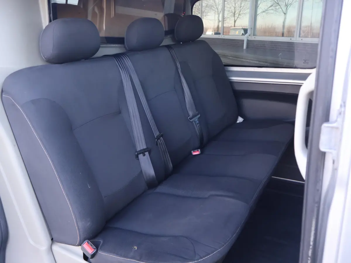 1.6 dCi T29 L2H1 DUBBEL CABINE + TREKHAAK 2000 KG | NAVIGATIE | CRUISE CONTROL | AIRCO