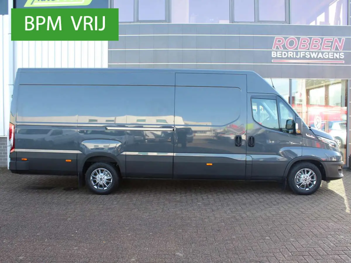 35S18 HA8 3.0 410 L4H2 Airco/Cruise/Cam Nieuw