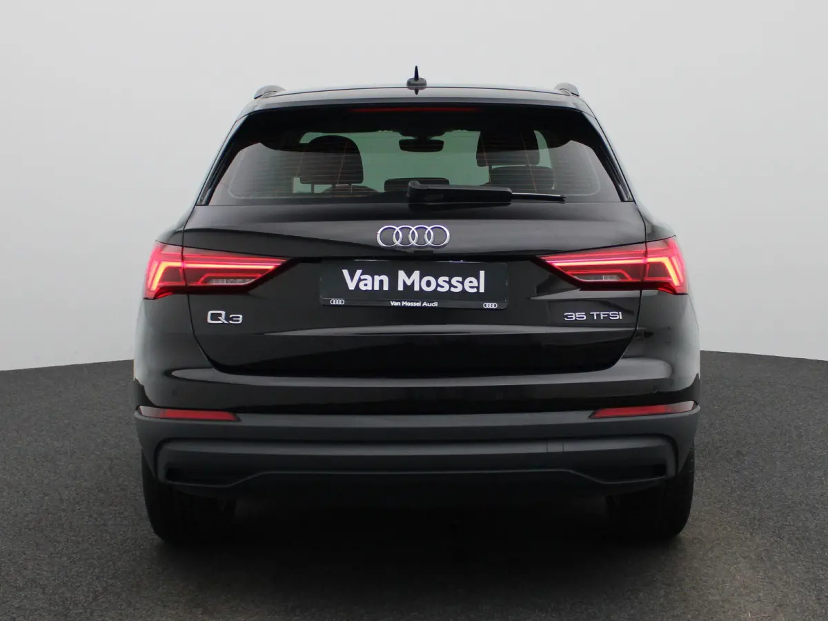 35 TFSI Business Edition | Automaat | Apple Carplay / Android Auto | LED Koplampen | Lederen Bekleding | Stoelverwarming | Elektrische Kofferklep | Camera |