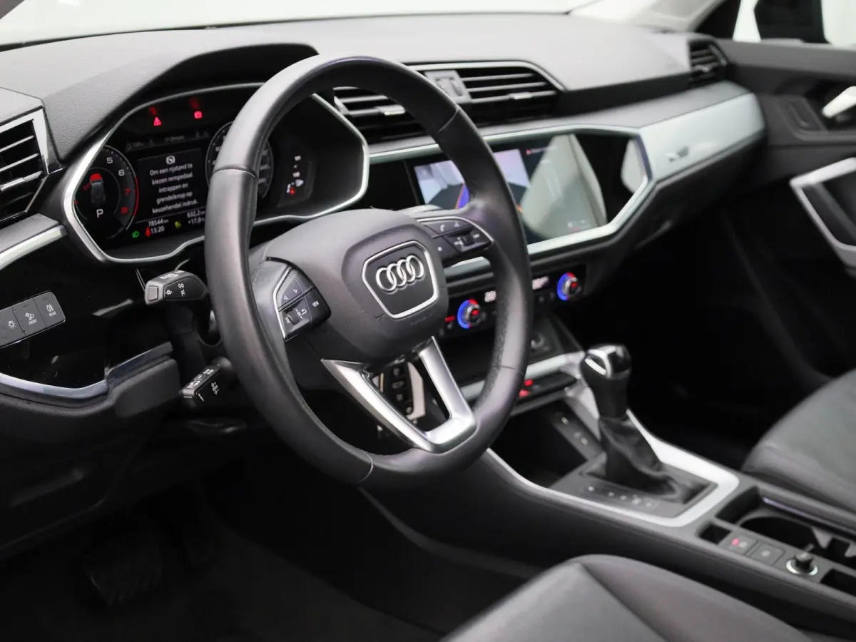 35 TFSI Business Edition | Automaat | Apple Carplay / Android Auto | LED Koplampen | Lederen Bekleding | Stoelverwarming | Elektrische Kofferklep | Camera |