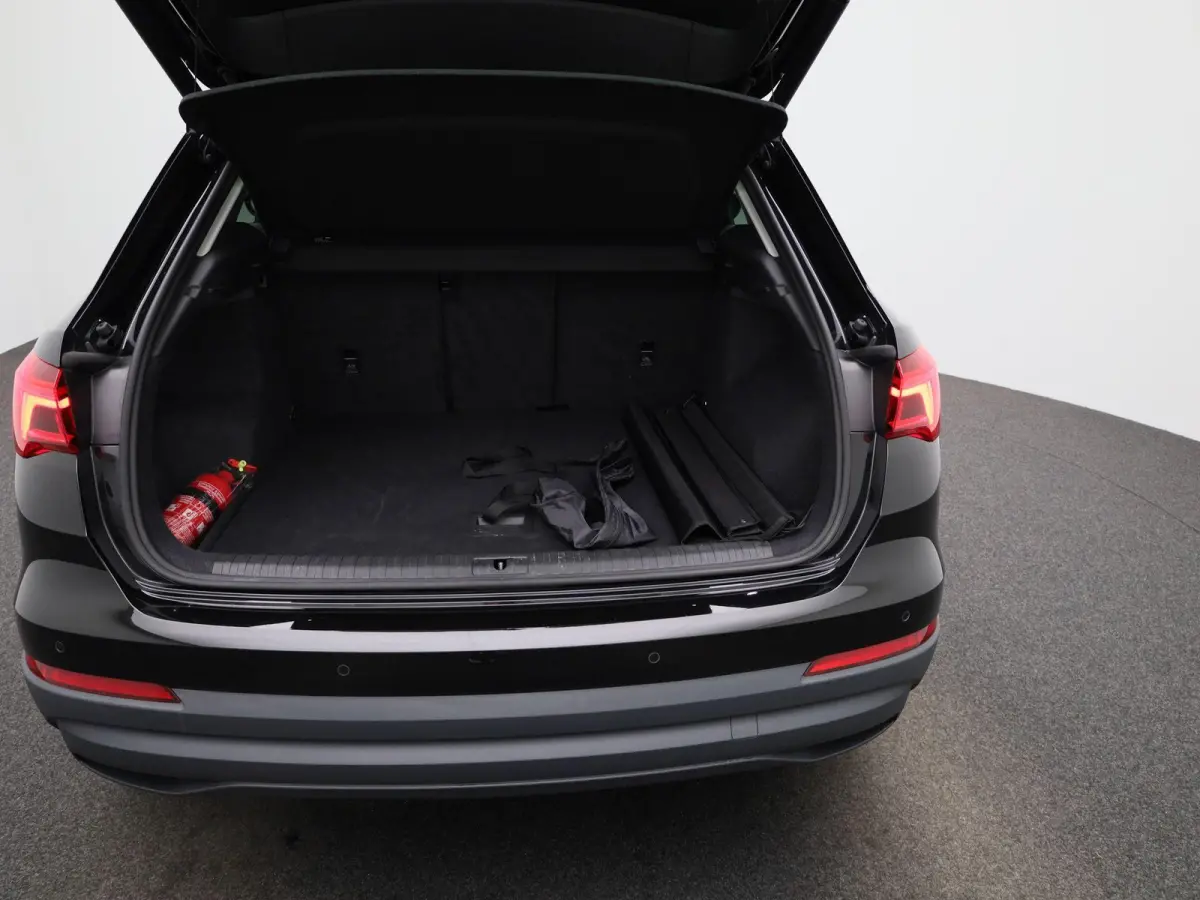 35 TFSI Business Edition | Automaat | Apple Carplay / Android Auto | LED Koplampen | Lederen Bekleding | Stoelverwarming | Elektrische Kofferklep | Camera |
