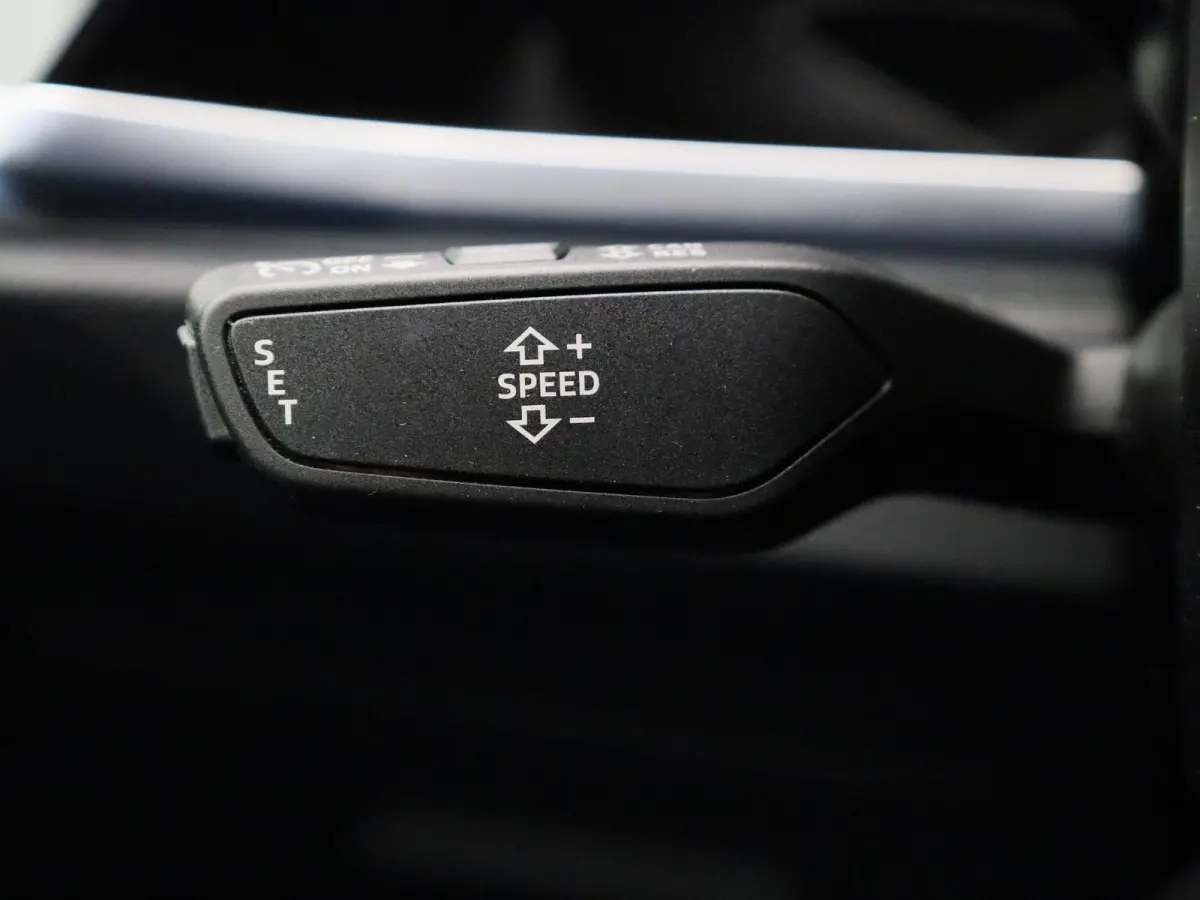 35 TFSI Business Edition | Automaat | Apple Carplay / Android Auto | LED Koplampen | Lederen Bekleding | Stoelverwarming | Elektrische Kofferklep | Camera |