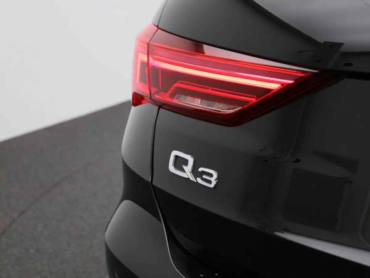 35 TFSI Business Edition | Automaat | Apple Carplay / Android Auto | LED Koplampen | Lederen Bekleding | Stoelverwarming | Elektrische Kofferklep | Camera |