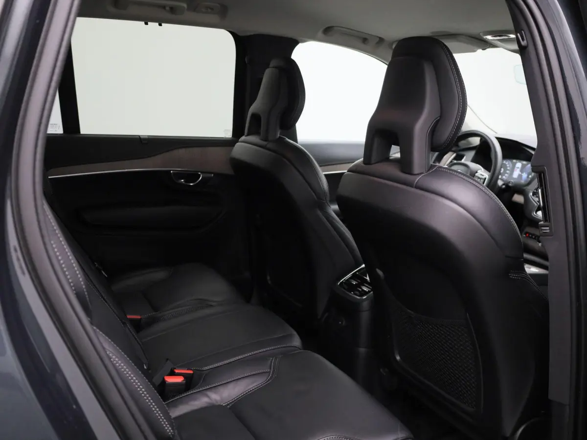 2.0 T8 4WD Geartronic Inscription 7-Persoons | Apple Carplay / Android Auto | Stoelverwarming | Stuurverwarming | Memory Seats | Achteruitrijcamera | Parkeersensoren |