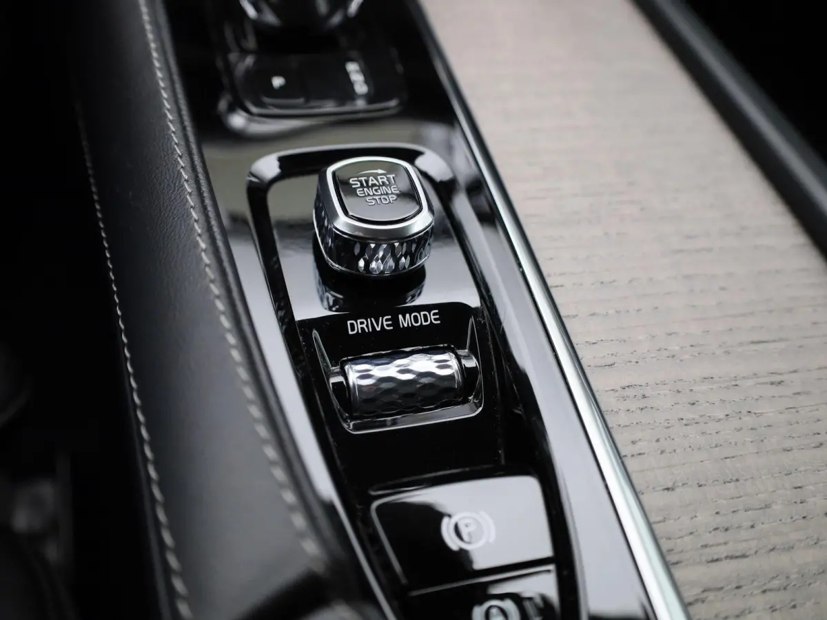 2.0 T8 4WD Geartronic Inscription 7-Persoons | Apple Carplay / Android Auto | Stoelverwarming | Stuurverwarming | Memory Seats | Achteruitrijcamera | Parkeersensoren |